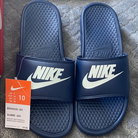 nike benassi 42
